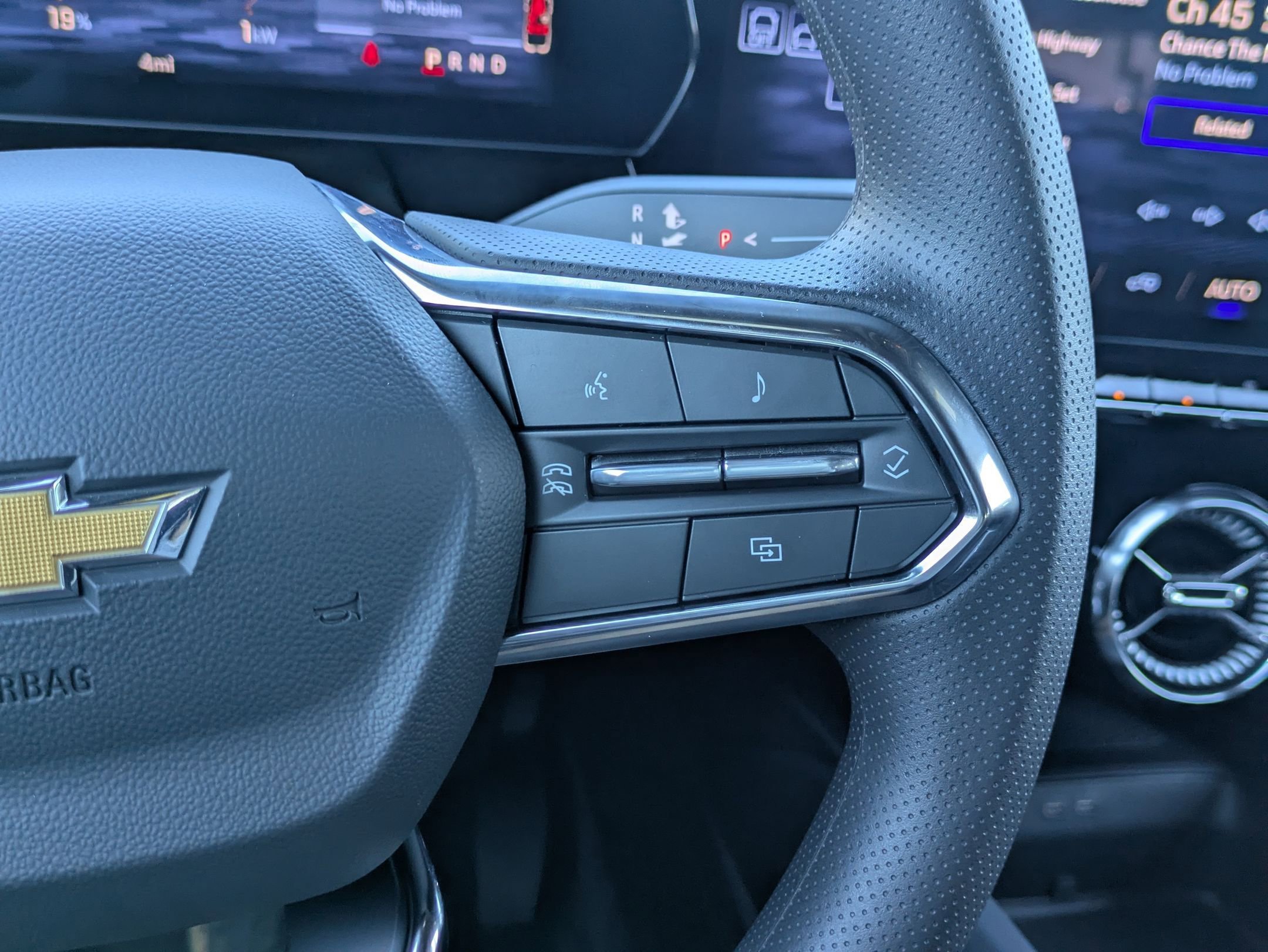 Used 2026 Sterling Gray Metallic Chevrolet LT image 24