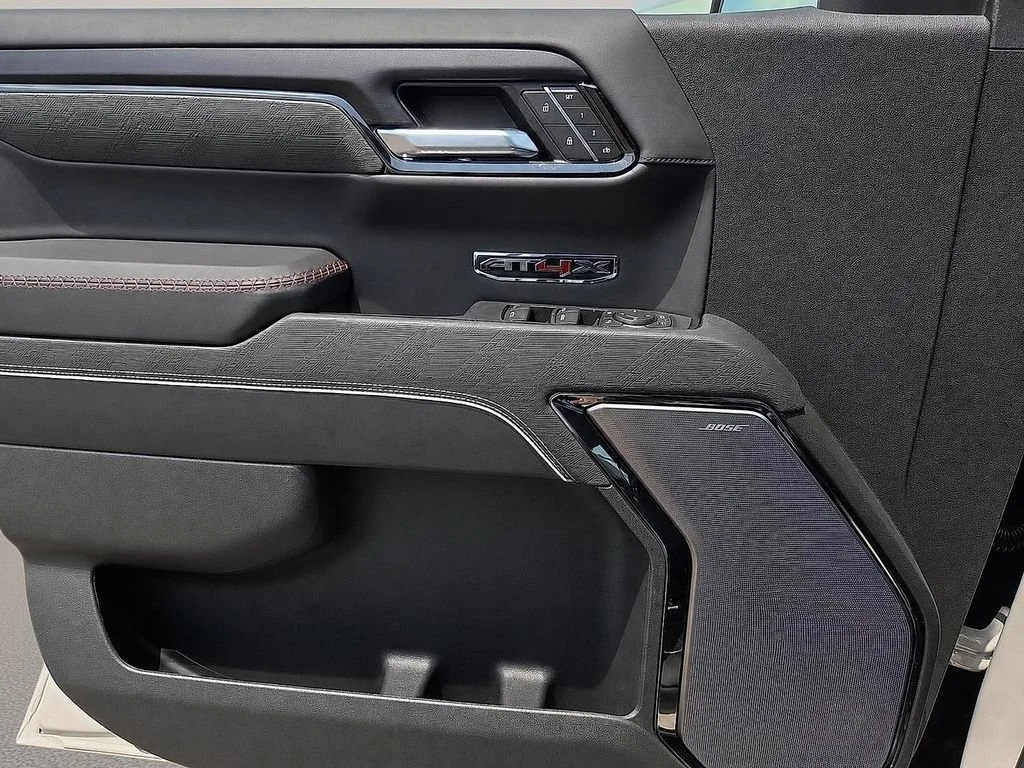 2026 GMC Sierra 1500 AT4X - Photo 15