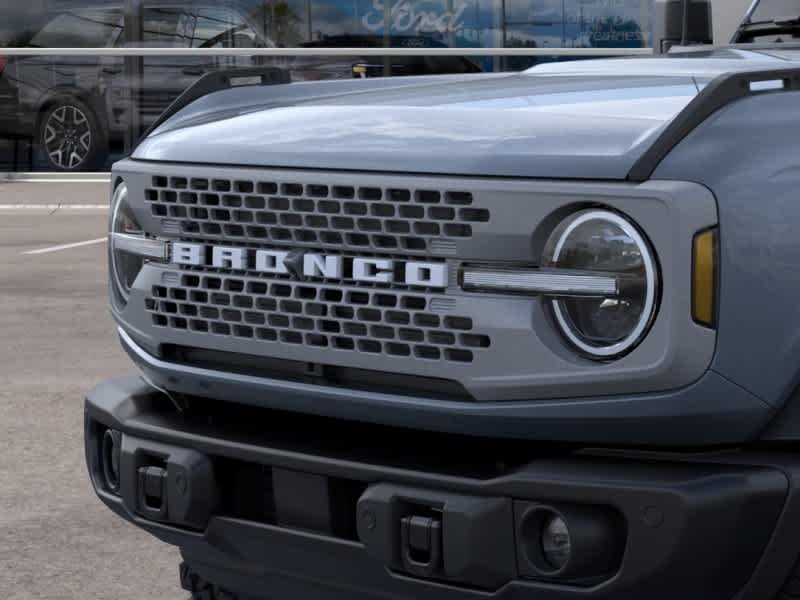 New 2025 Azure Gray Metallic Tri-Coat Ford Badlands image 19