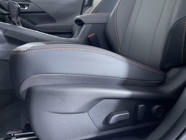 New 2026 CRYSTAL BLACK SILICA Subaru Limited Hybrid image 12