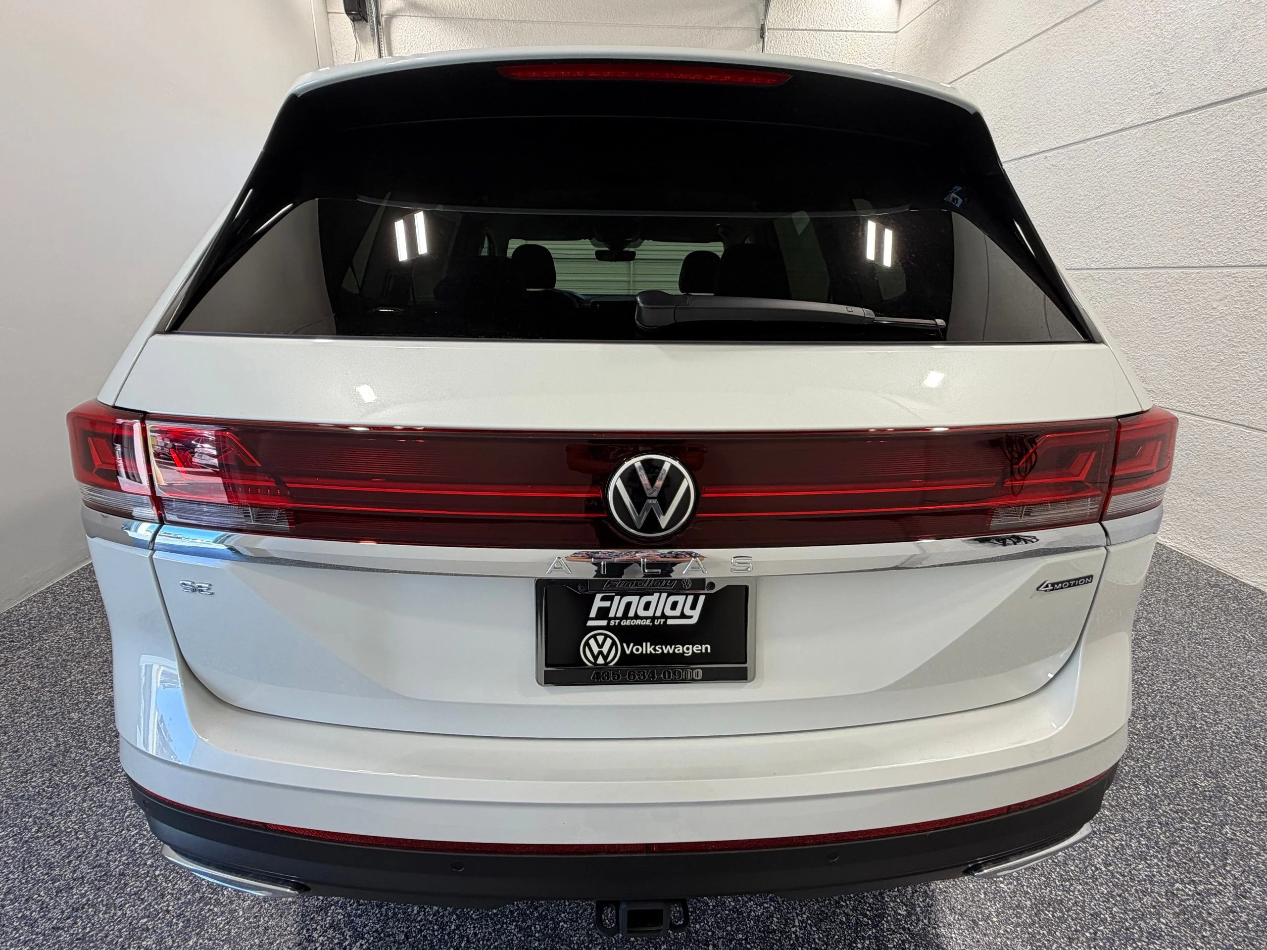 New 2026 White Volkswagen 2.0T SE w/Technology image 5