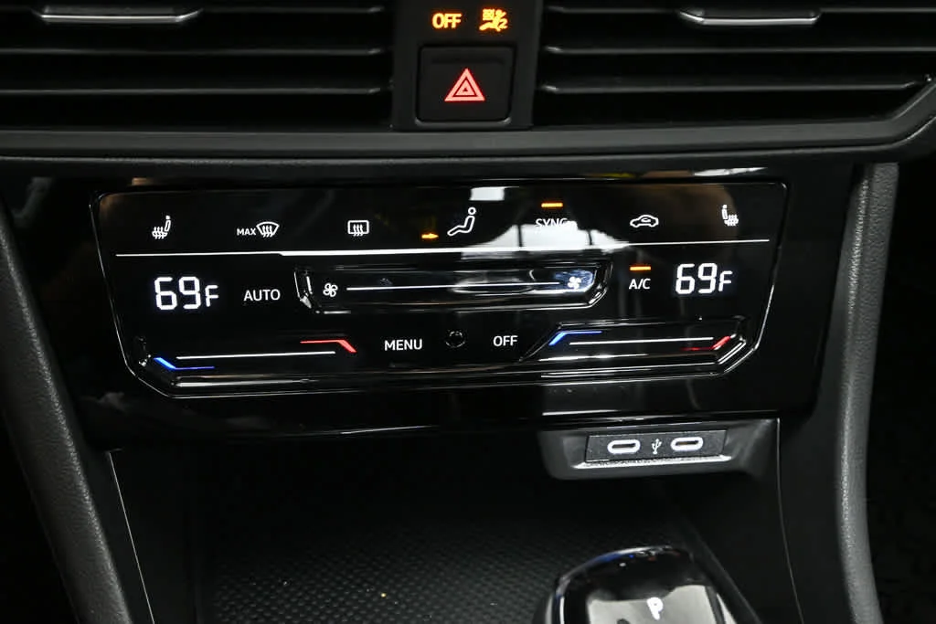 New 2026 Platinum Gray Metallic Volkswagen Sport image 15