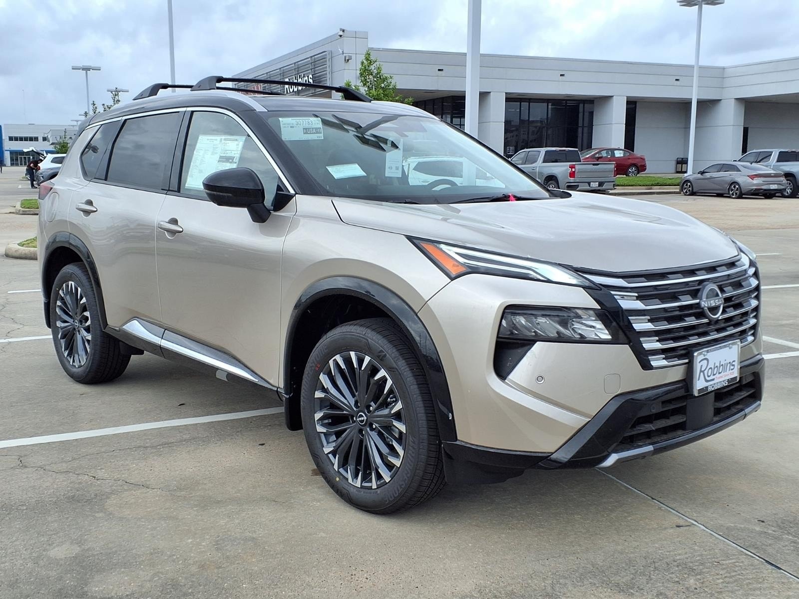 2026 Nissan Rogue Platinum Silver at Robbins Nissan