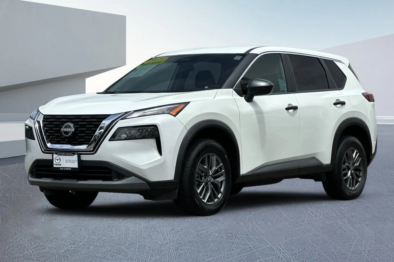 Used 2023 White Nissan S image 8