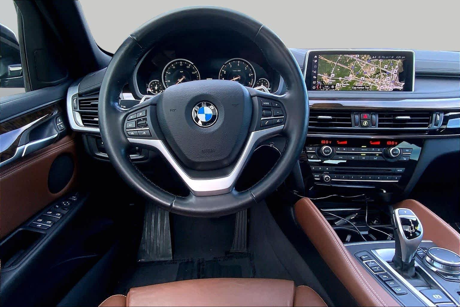 Used 2019 Space Gray Metallic BMW xDrive35i image 5