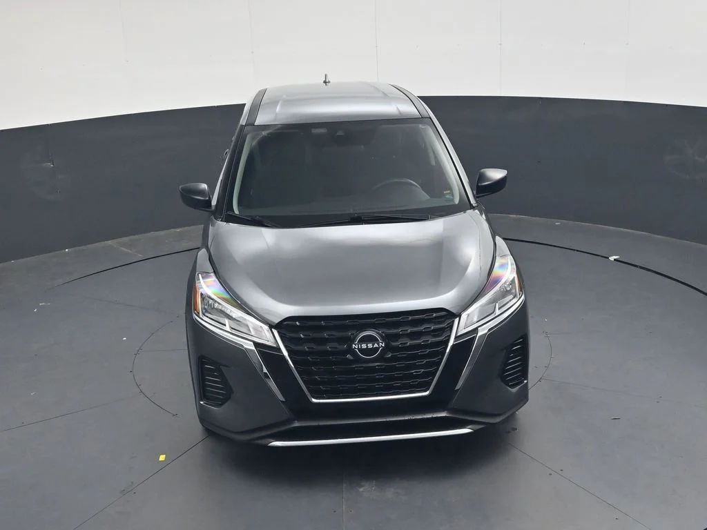 Used 2024 Gray Nissan S image 31
