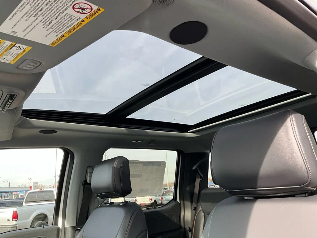 2026 Ford F-350 Super Duty Lariat - Photo 16
