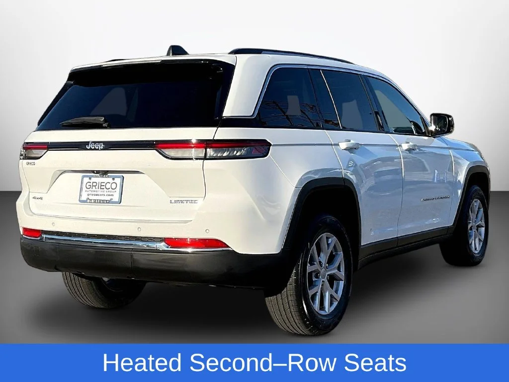 Used 2022 Bright White Clearcoat Jeep Limited image 7