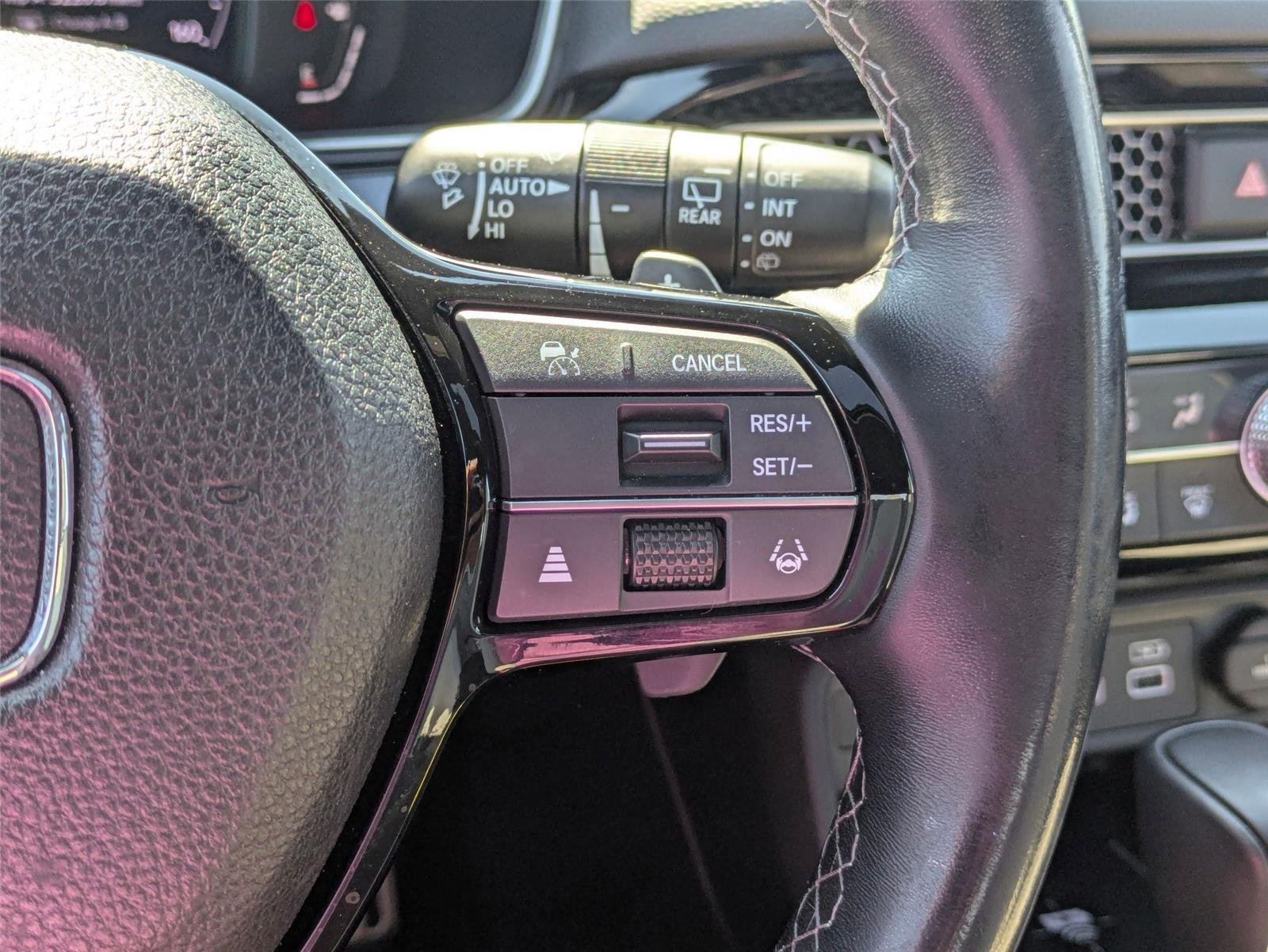 Used 2022 Meteorite Gray Metallic Honda Sport Touring image 17