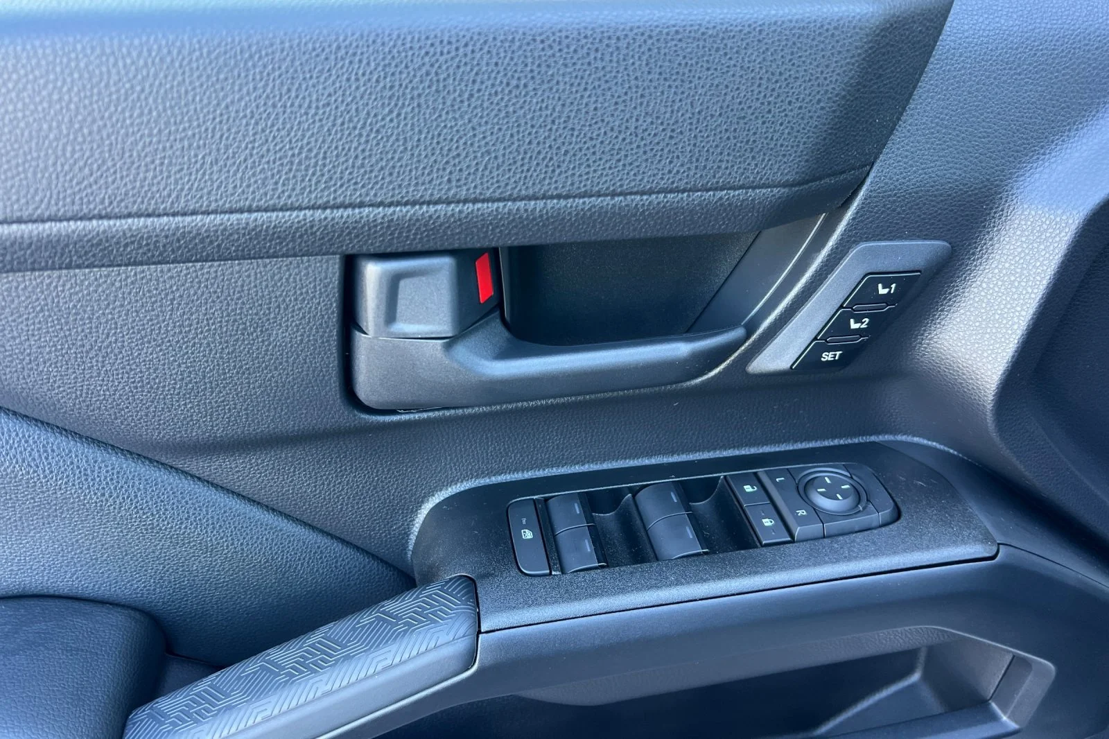 2026 Toyota 4Runner TRD Off-Road Premium - Photo 8