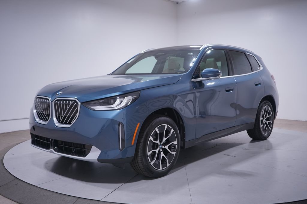 2026 BMW X3 30 XDRIVE's photo