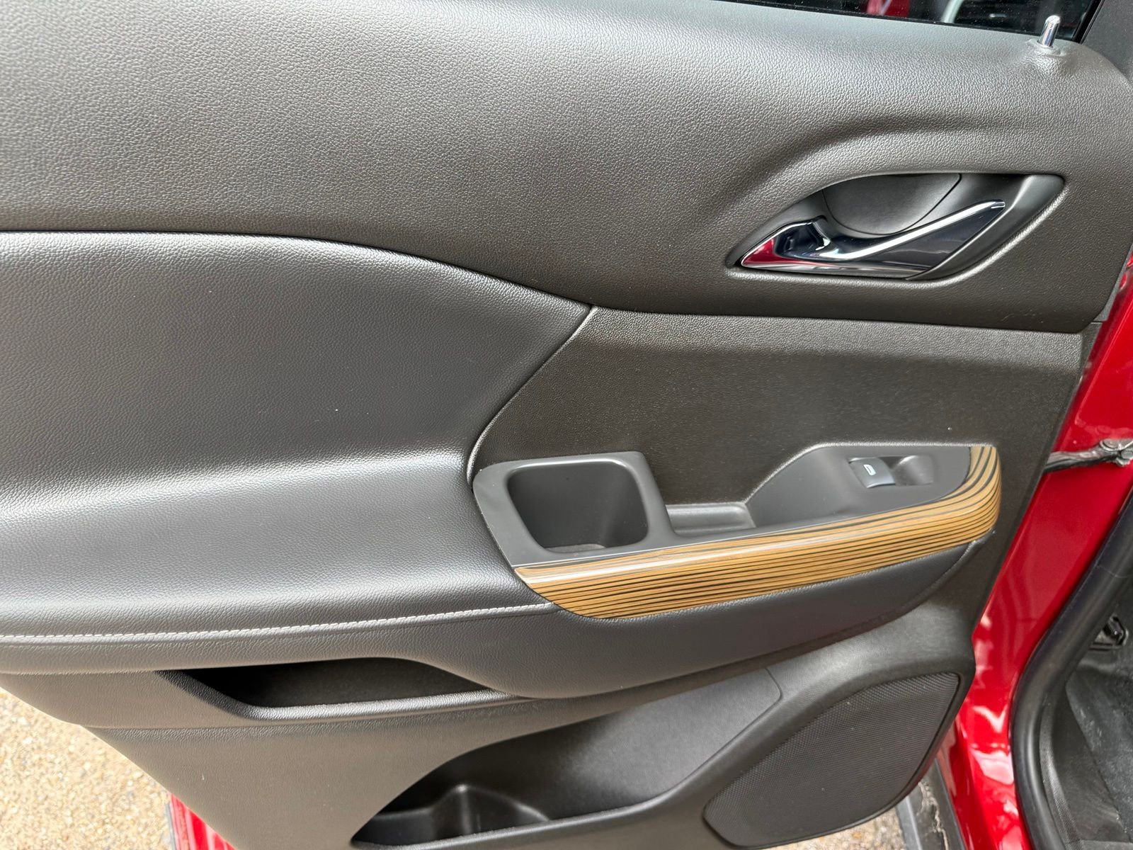 Used 2021 Red GMC SLE image 15