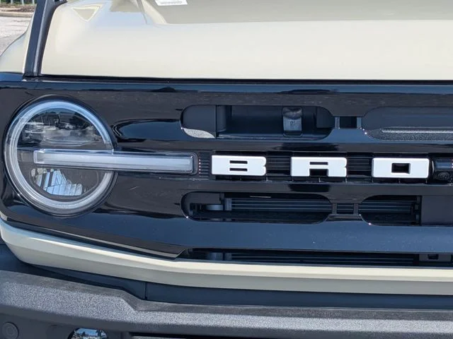 New 2026 Desert Sand Ford Outer Banks® image 10