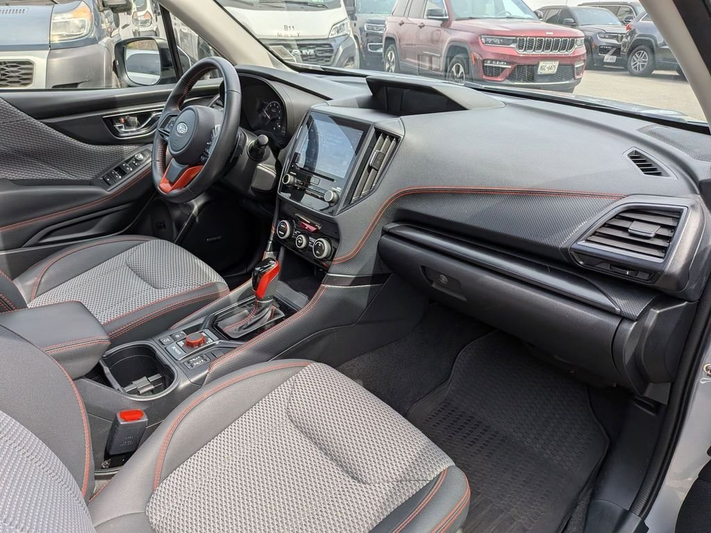 Used 2023 Silver Subaru Sport image 30