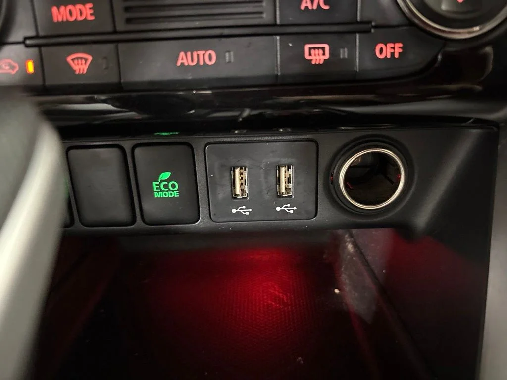 Used 2022 Black Mitsubishi LE image 20