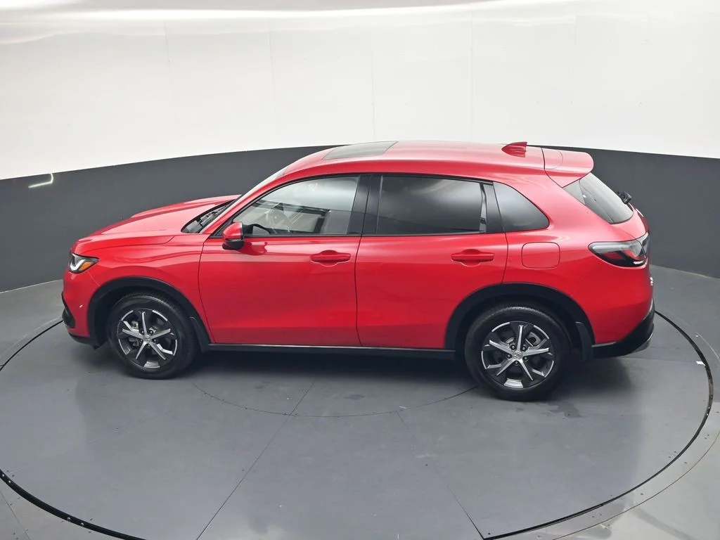 Certified Used 2024 Red Honda EX-L image 24