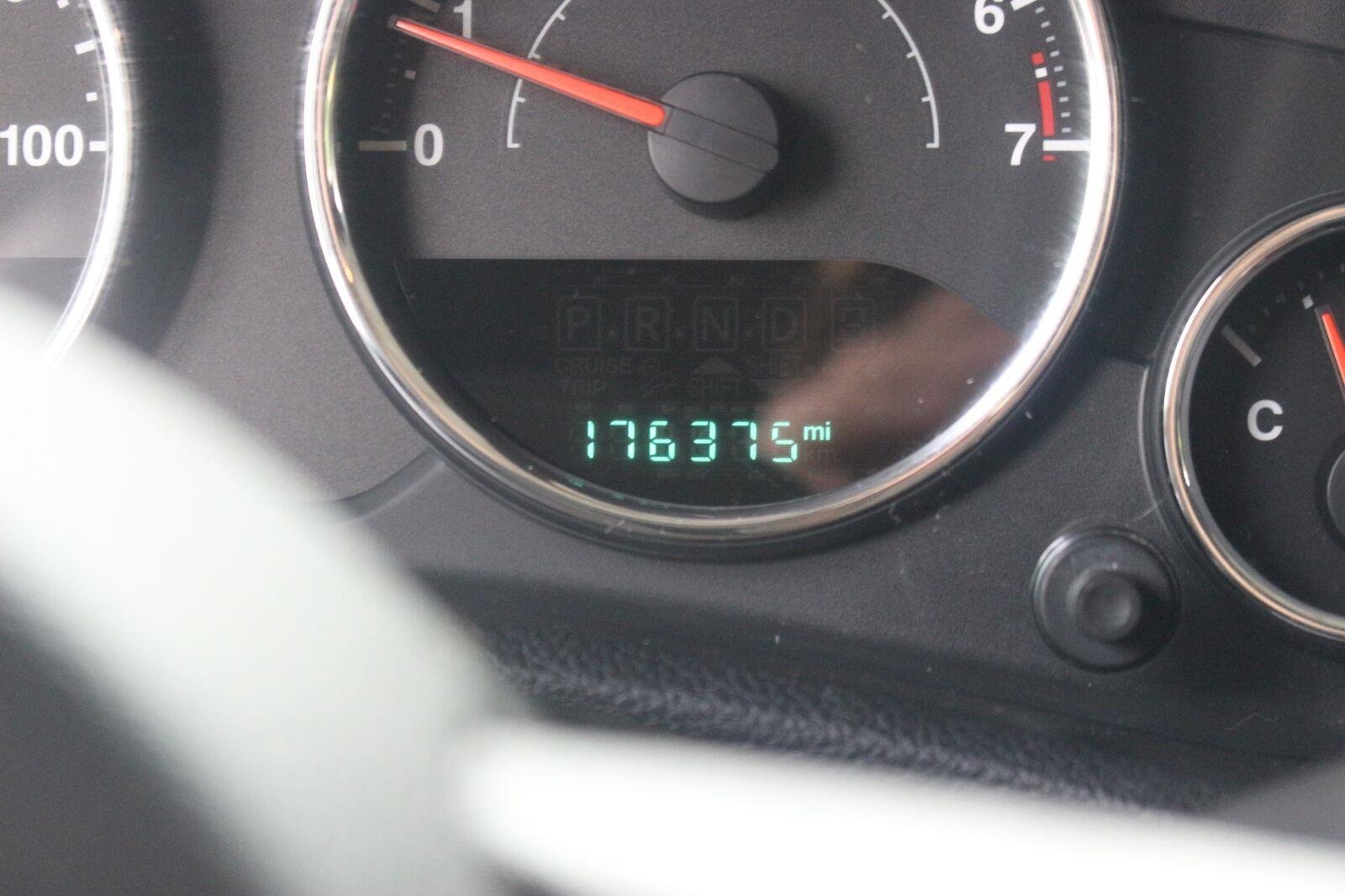 Used 2016 Black Jeep Rubicon image 21