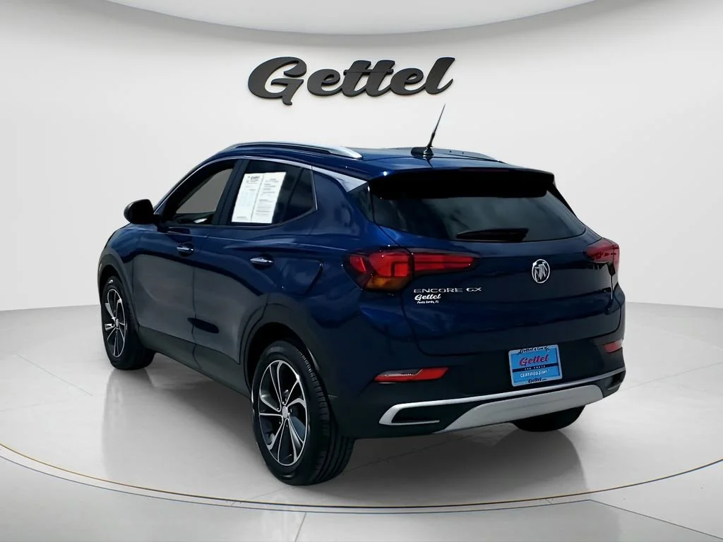 Used 2023 Sapphire Metallic Buick Select image 7