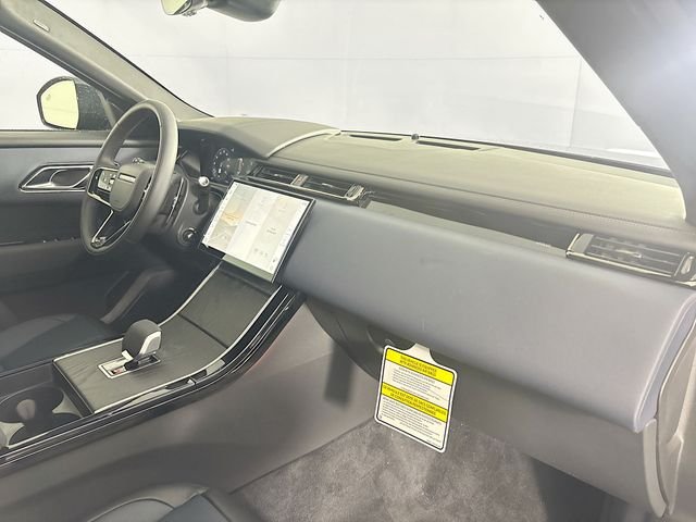 Certified Used 2026 Varesine Blue Land Rover Dynamic SE image 27
