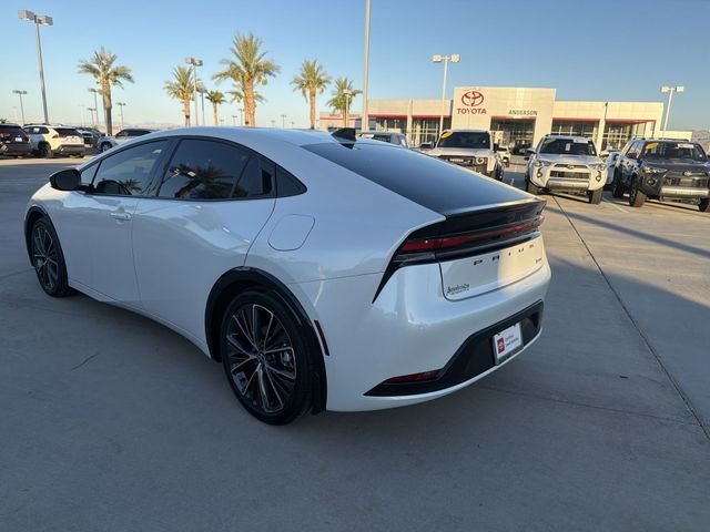 2026 Toyota Prius XLE - Photo 7