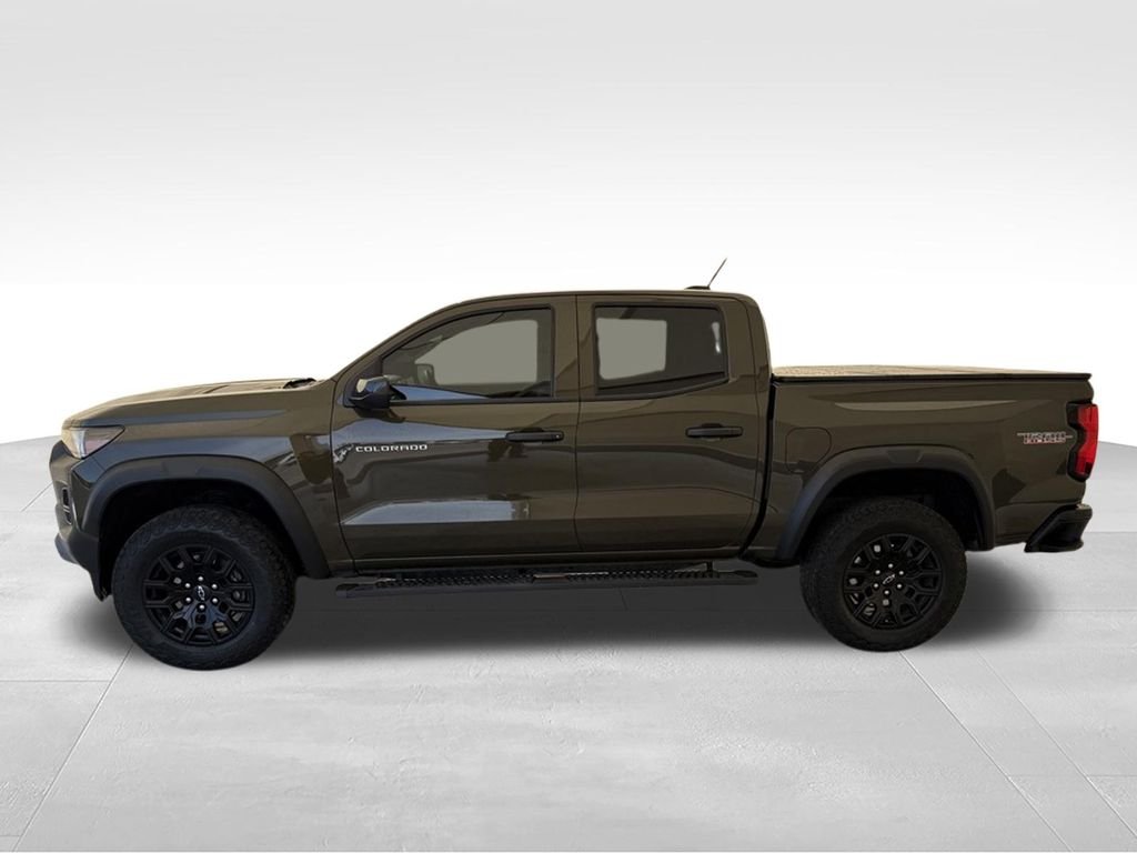 Used 2024 Bronze Metallic Chevrolet Trail Boss image 9