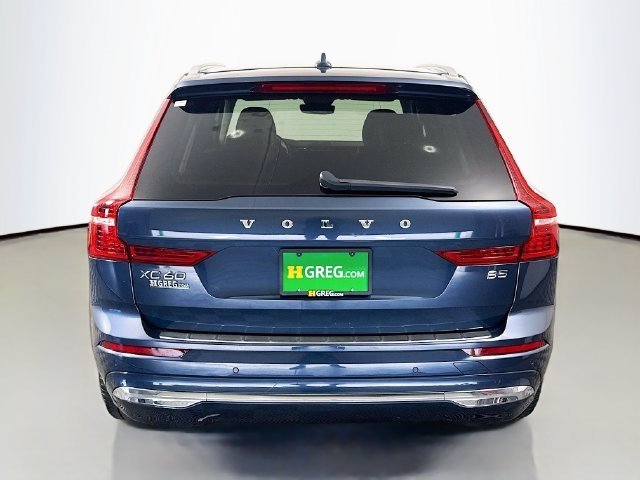 Used 2023 Denim Blue Metallic Volvo Ultimate Bright Theme image 6