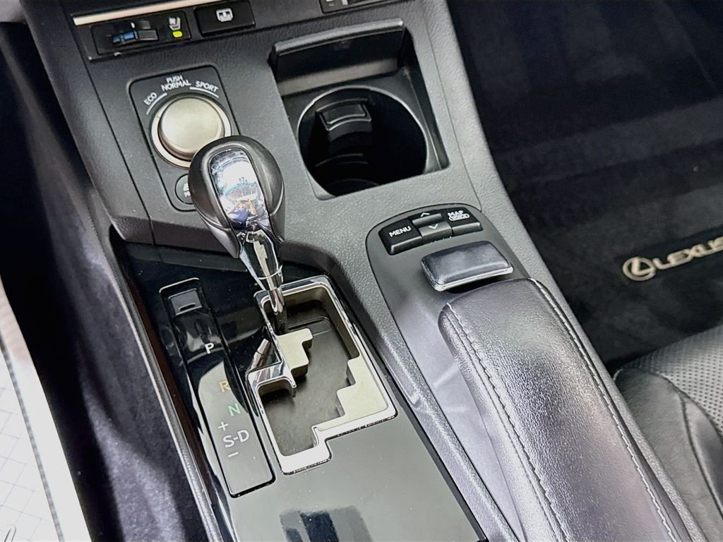 Used 2013 Silver Lining Metallic Lexus Hybrid image 20
