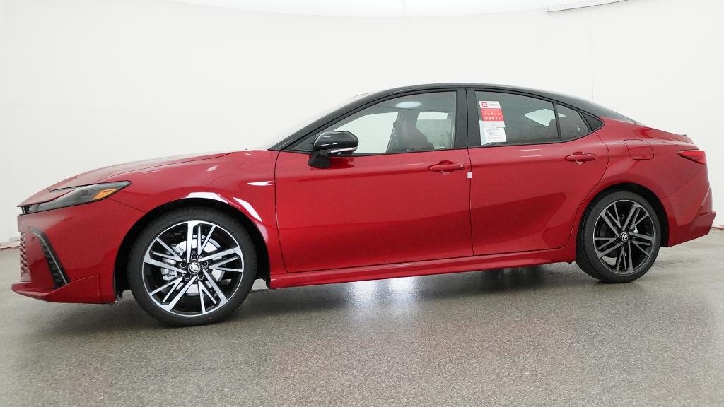 New 2026 Supersonic Red with Midnight Black Metallic roof Toyota XSE image 25