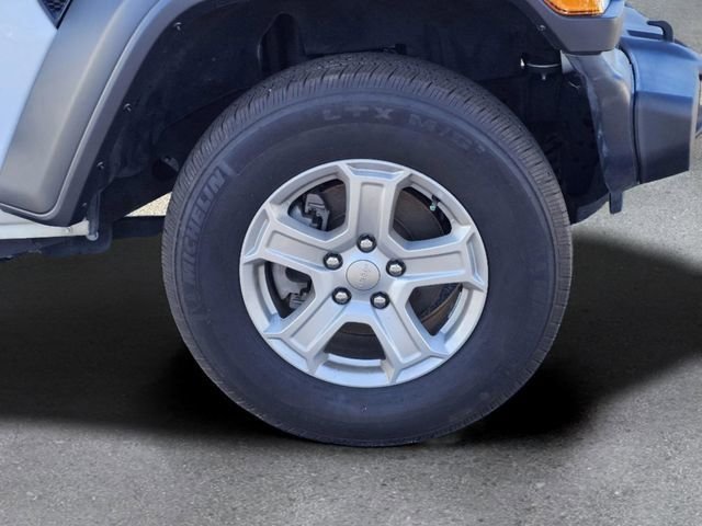 Used 2020 White Jeep Unlimited Sport S image 5