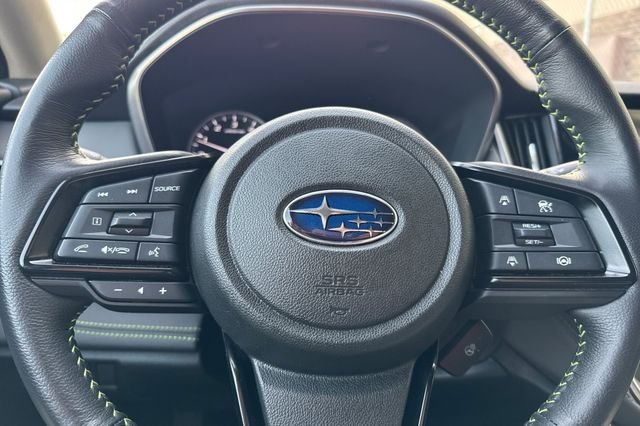 Used 2025 White Subaru Onyx Edition image 28
