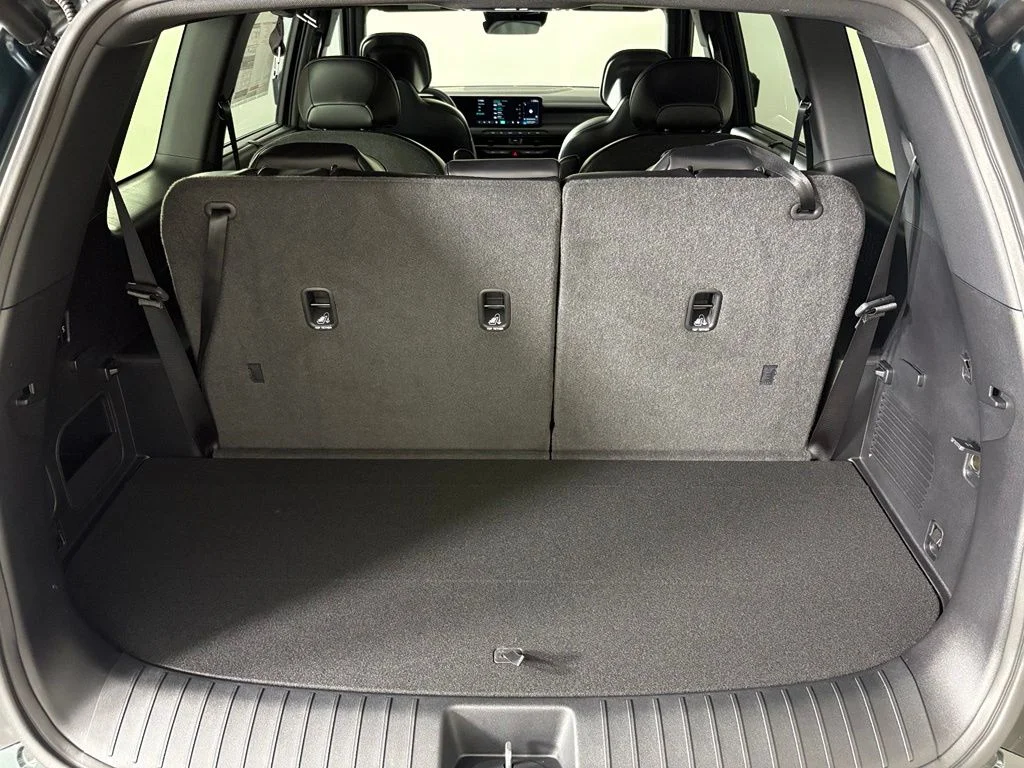 New 2027 Black Jade Green Kia X-Line EX image 42