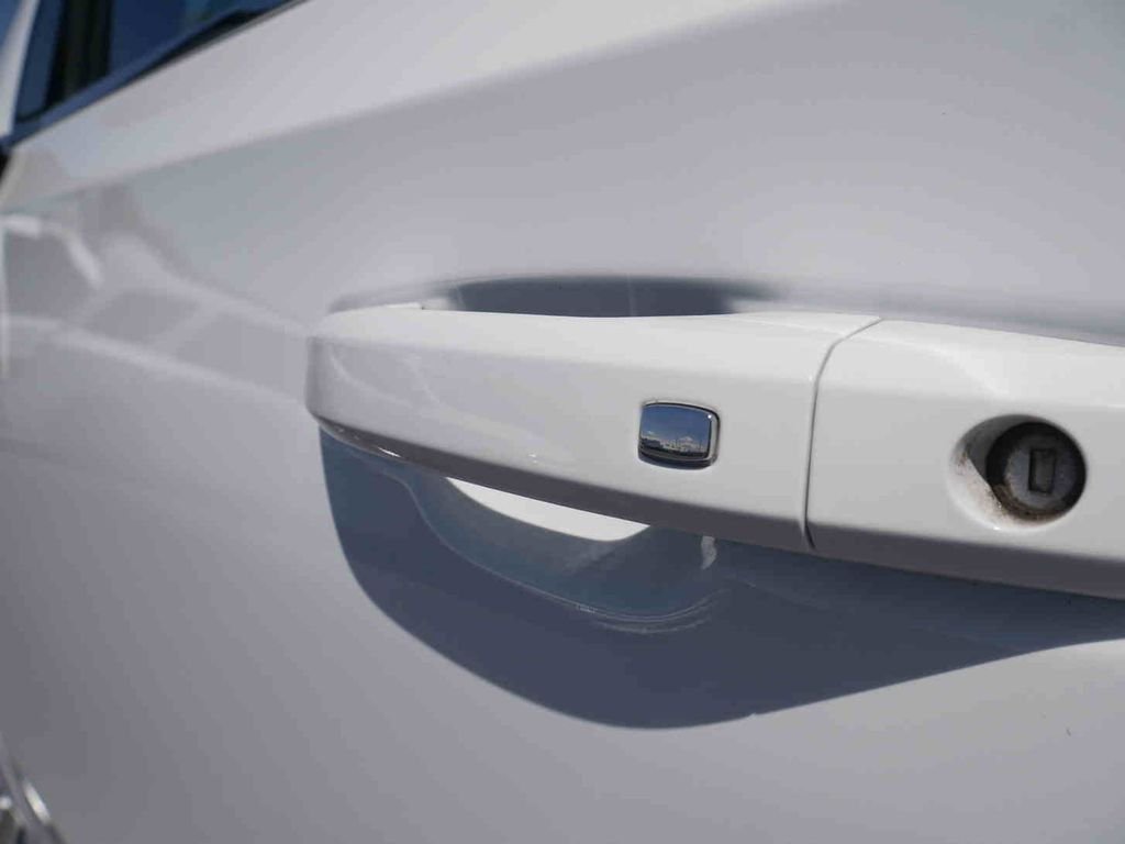 Used 2024 White Chevrolet LT image 11