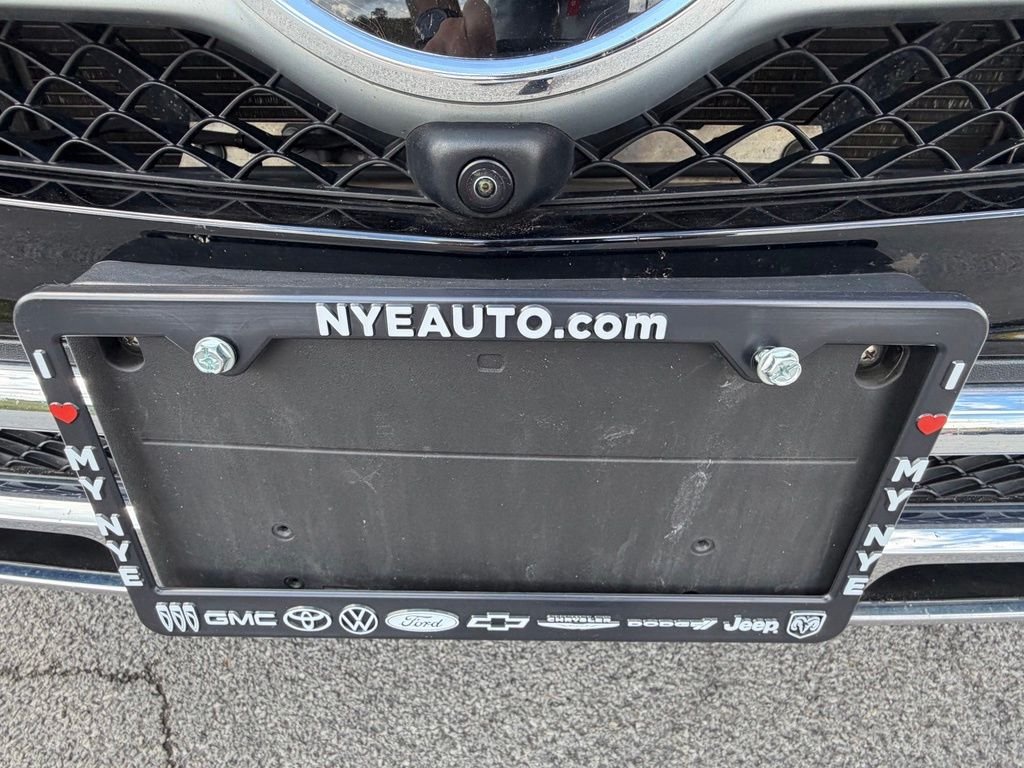 Used 2022 Black Mercedes-Benz GLC 300 image 49