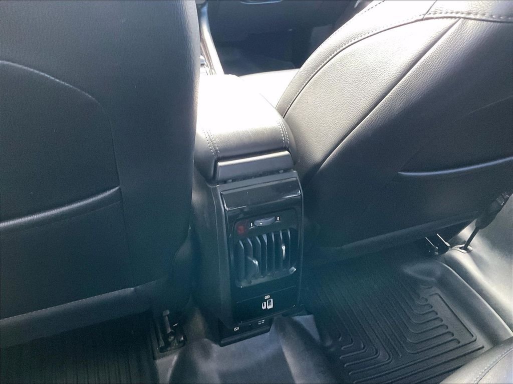Used 2022 Laser Blue Pearlcoat Jeep Latitude image 26