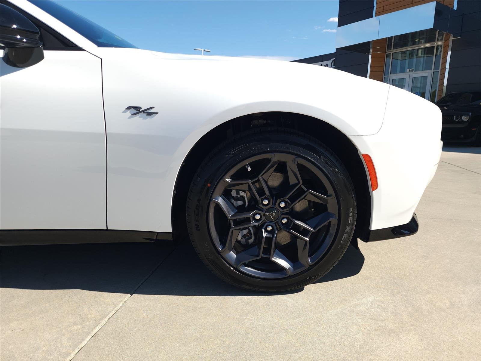 New 2026 White Knuckle Exterior Paint Dodge R/T image 7