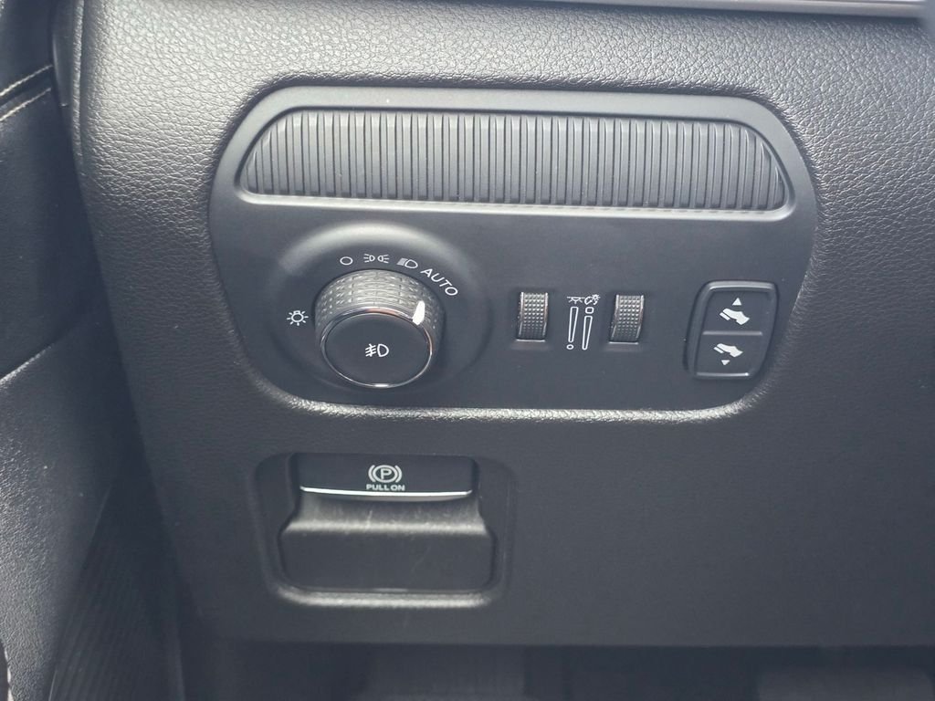Used 2024 Gray Jeep Series II image 35