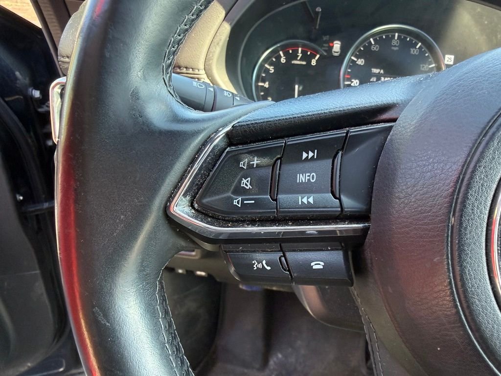 Used 2021 Deep Crystal Blue Mica Mazda Signature image 11
