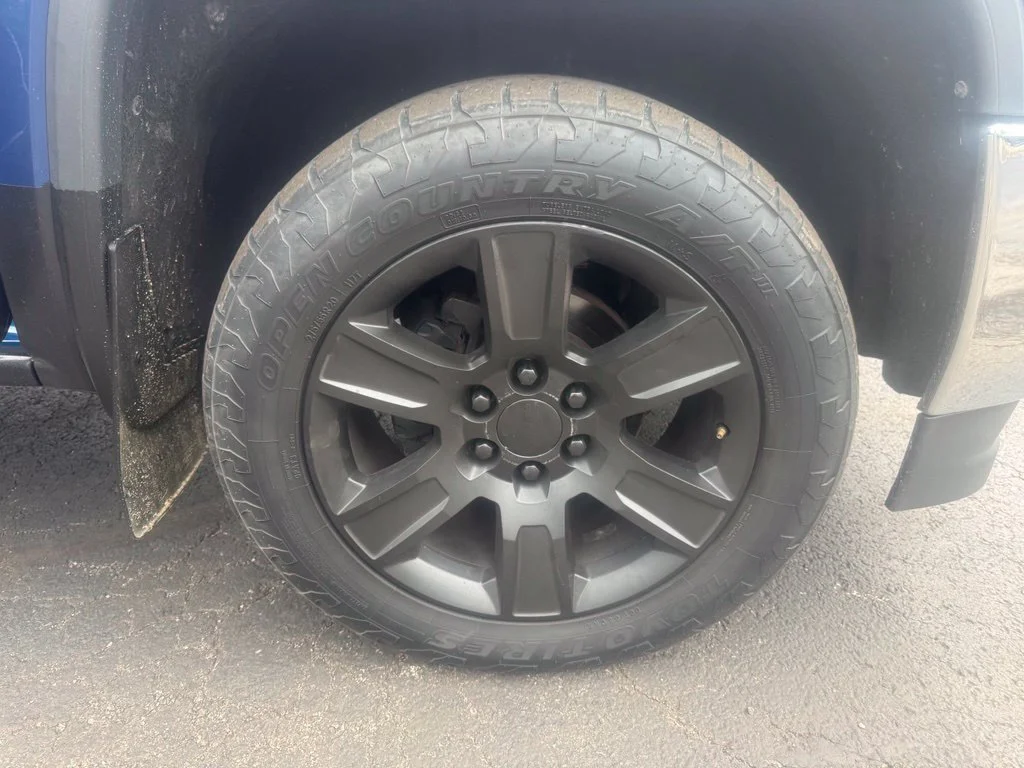 Used 2016 Blue GMC SLT image 46