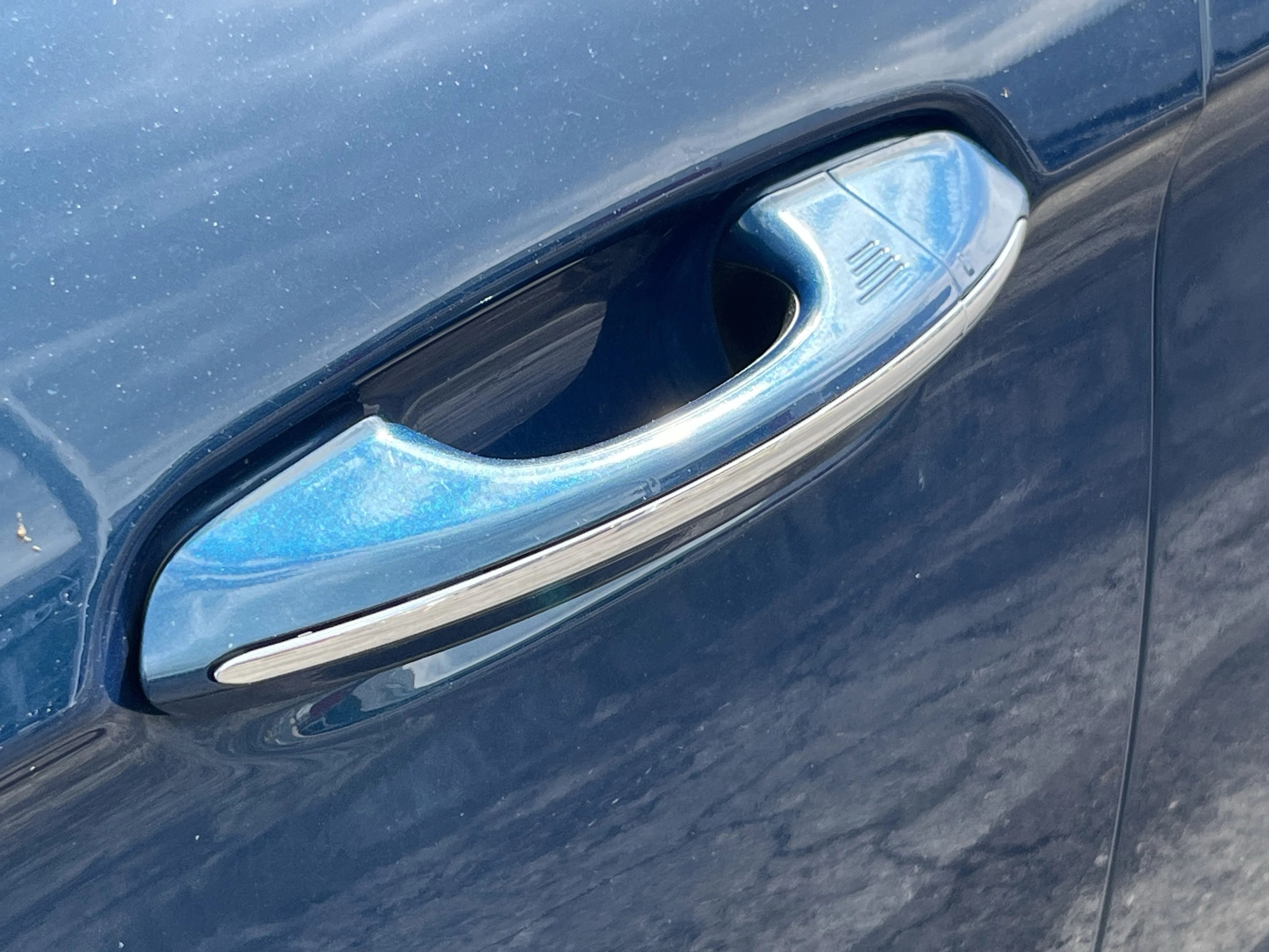 Used 2020 Green Metallic Ford Titanium image 15