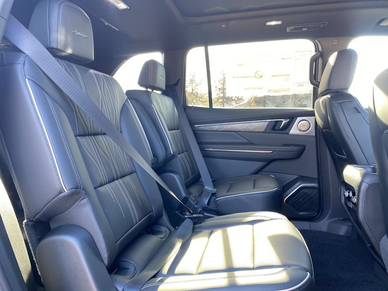 Used 2026 Ebony Twilight Metallic Buick Avenir image 22