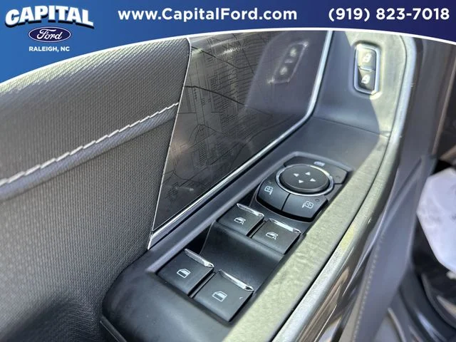 Used 2023 White Ford XLT image 22