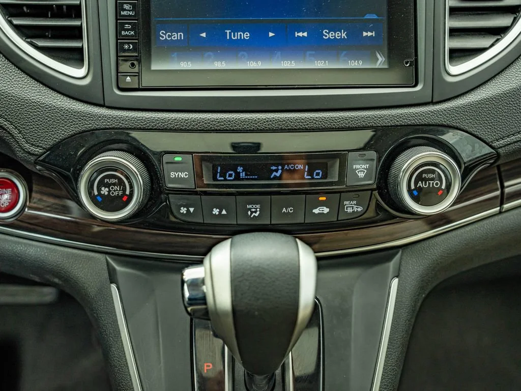 Used 2015 Gray Honda EX-L image 28
