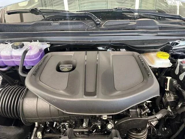 New 2026 Bright White Clearcoat RAM Express image 20