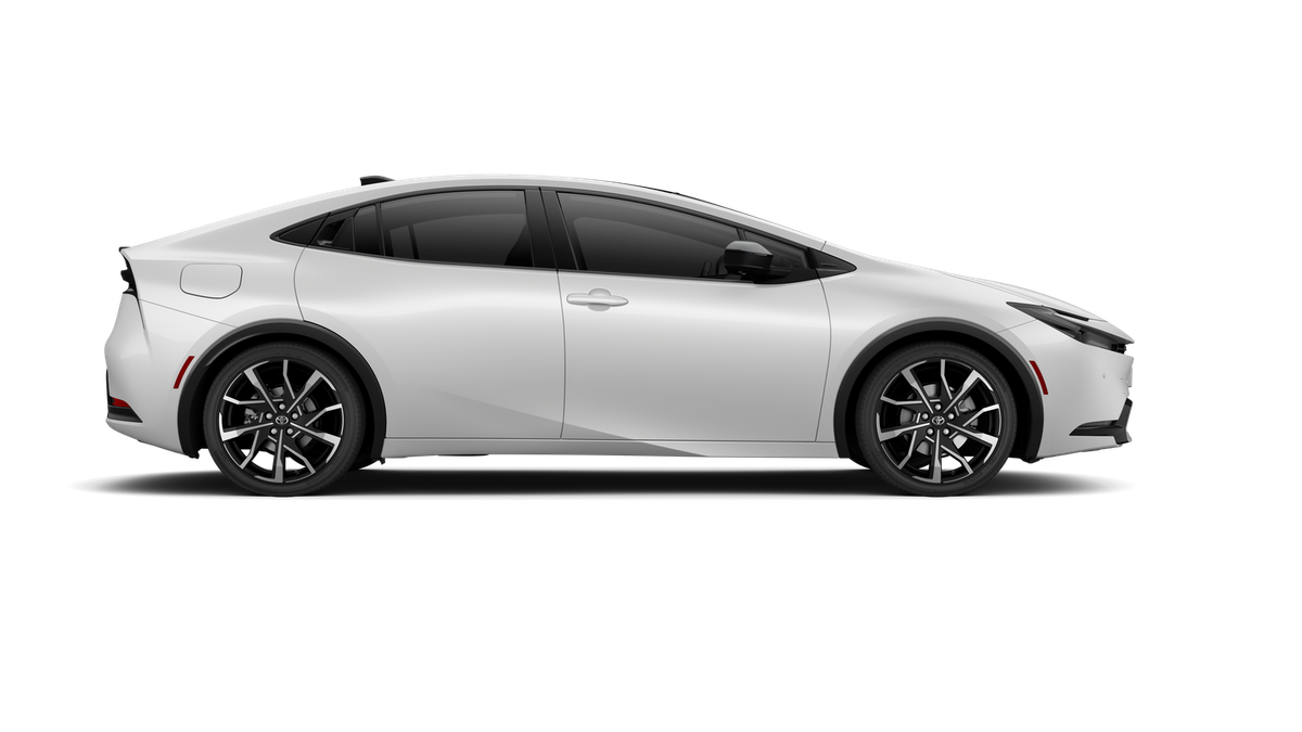 New 2027 Wind Chill Pearl Toyota XSE Premium image 12