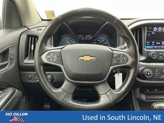 Used 2018 DEEPWOOD GREEN METALLIC Chevrolet 4WD LT image 21