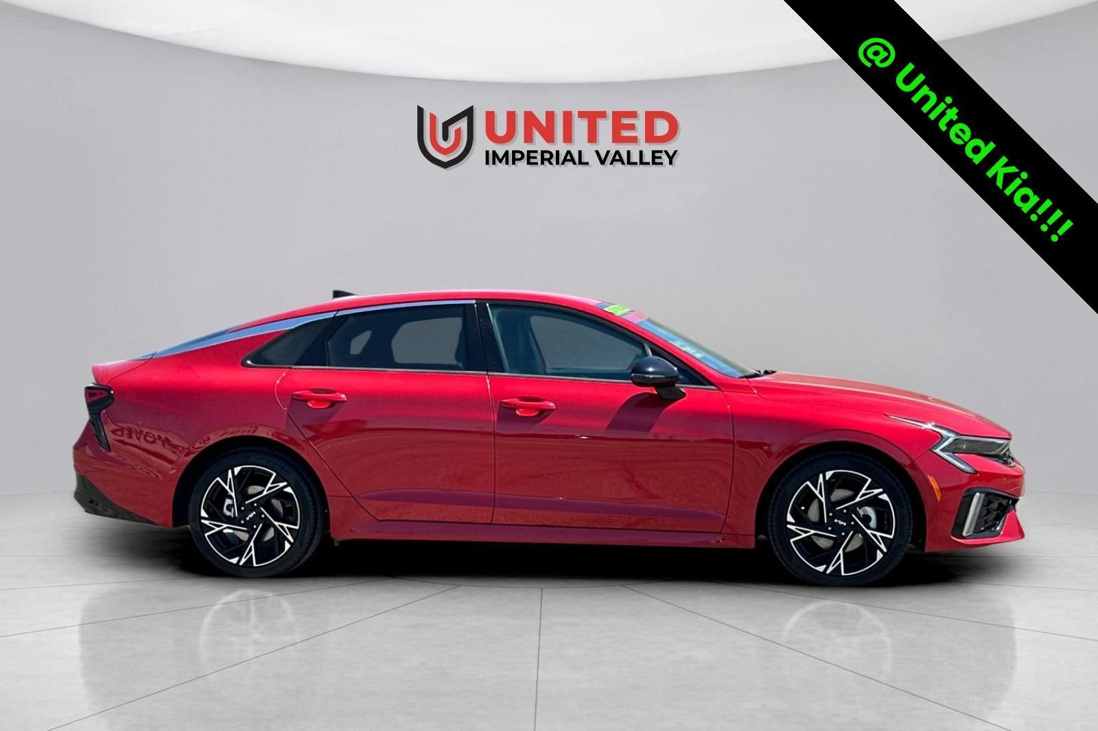 Used 2025 Red Kia GT-Line image 3