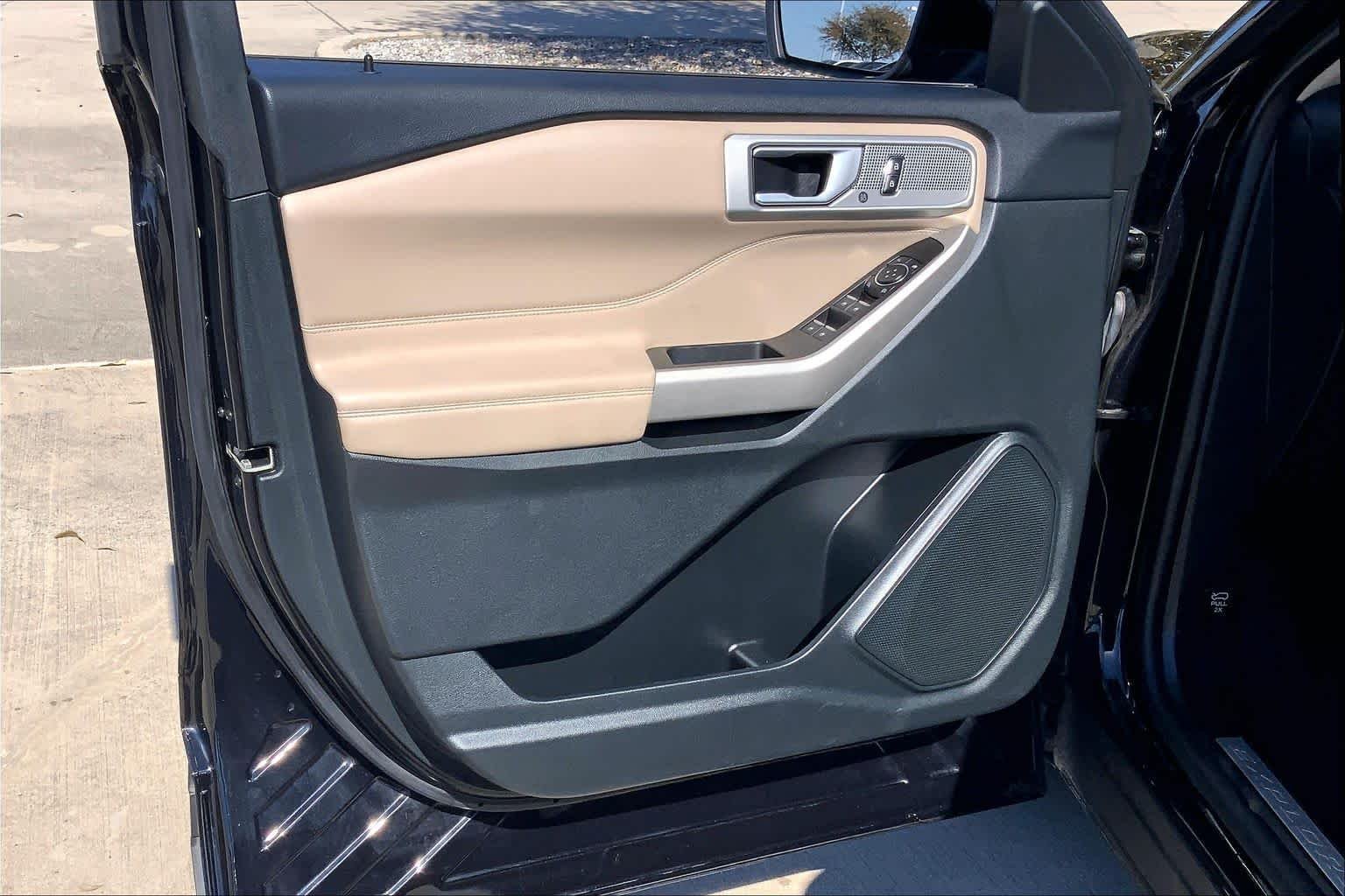 2023 Ford Explorer Limited - Photo 21