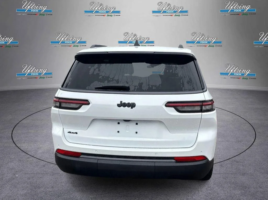 New 2026 Bright White Clearcoat Jeep Limited image 4