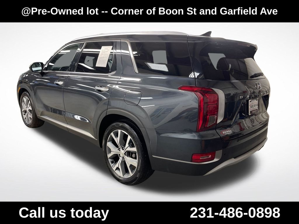 Used 2020 Gray Hyundai SEL image 3