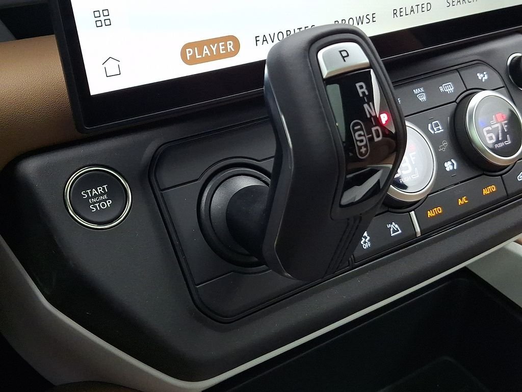 New 2026 Santorini Black LAND ROVER X-Dynamic SE image 11